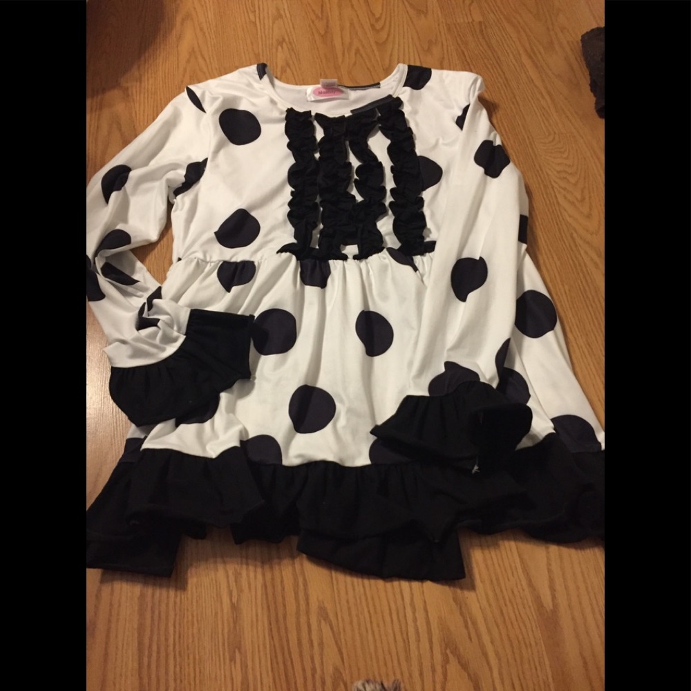 Sweet Modest Ruffle shirt